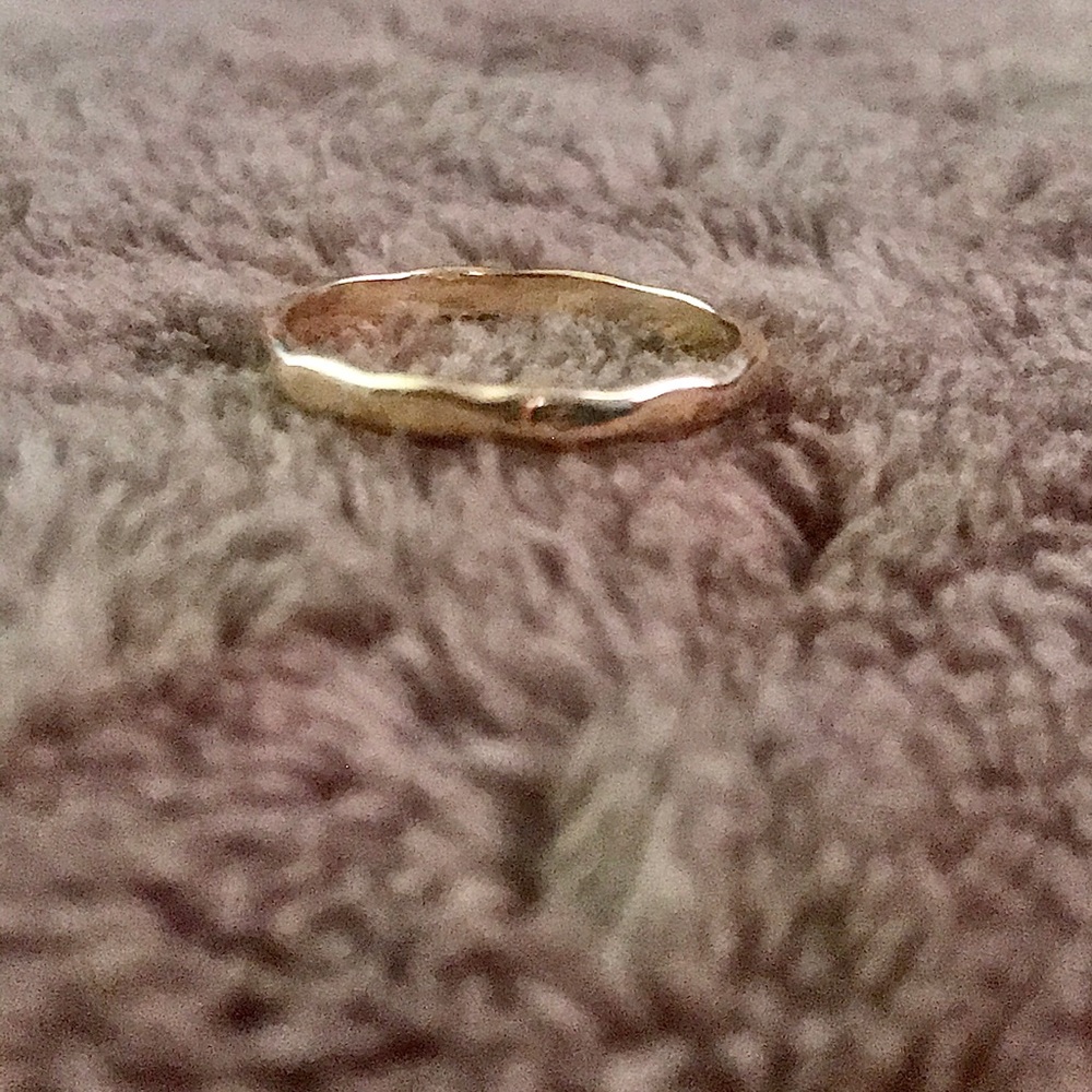 Gold Rings - Picture 2 of 5